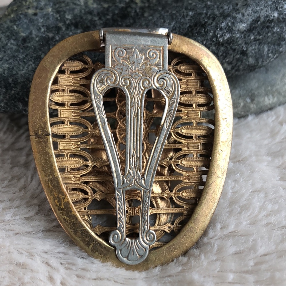 Art Nouveau Deco Brass Repousse Filigree German Style Dress Clip - Picture 5 of 17